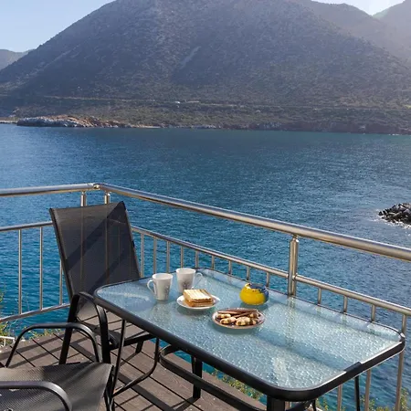 Apartment Maria Sea View By Estia